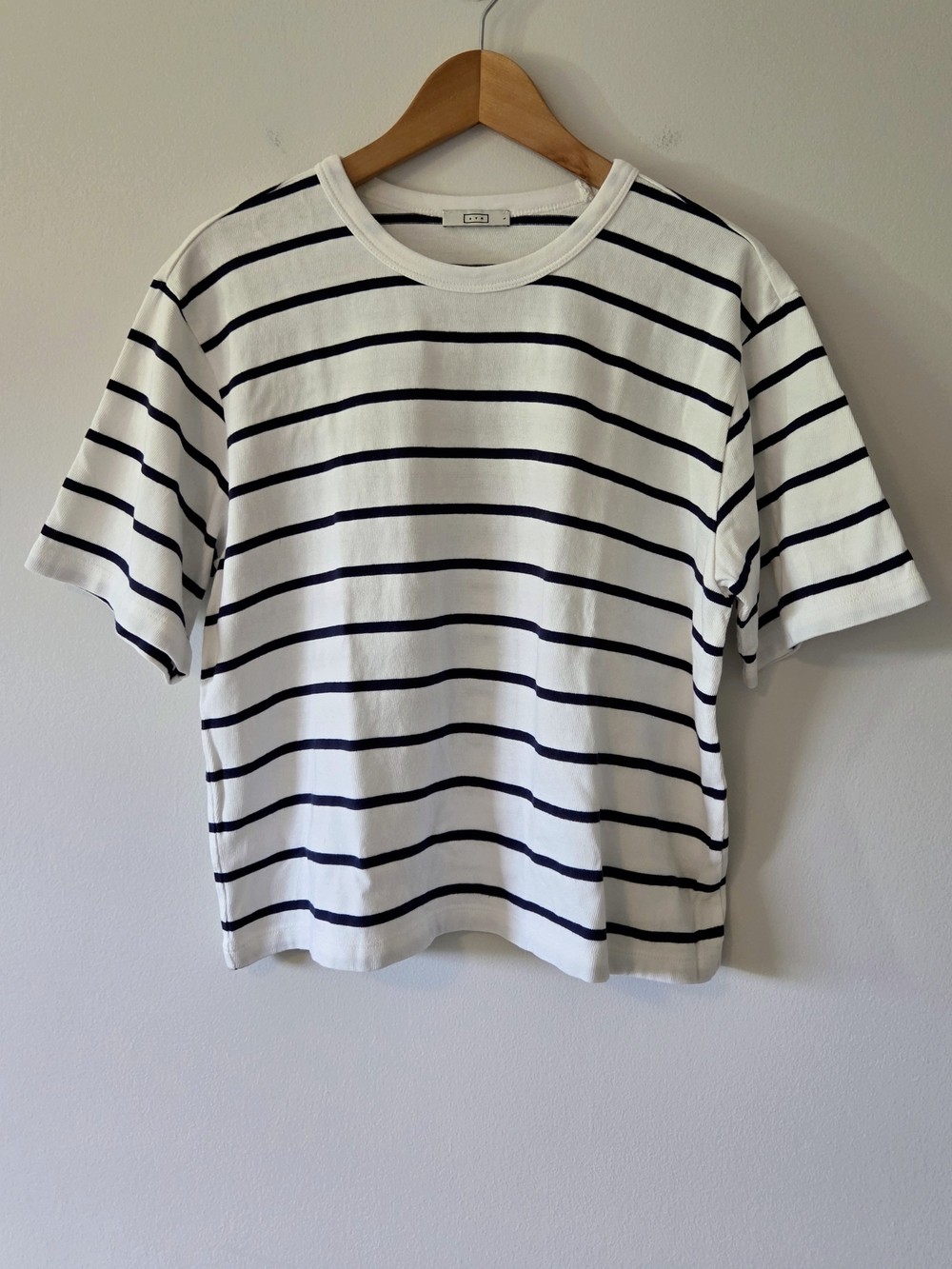 AYR The Practice Tee Dime Knit Tee Shirt - Expat White / Navy Blue - Large - Picture 5 of 11